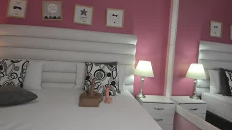 Gabriela salgado online show from 12-24-24, 11:06