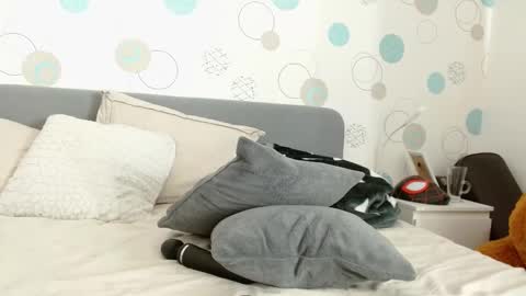 Snapshot of gabrielaaxxx chatting on 03-06-25, 09:53 i love to squirt online show from 03-06-25, 09:53