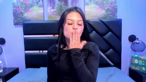 gabrielabotero online show from 12-22-25, 07:33