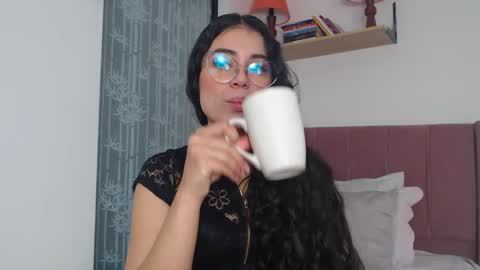 GabrielaRossa online show from 02-17-25, 02:15