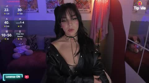 Snapshot of gabrielatorres1 chatting on 11-19-25, 08:42 Gabriela Torres online show from 11-19-25, 08:42