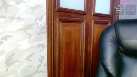 Snapshot of gabriella27_ chatting on 09-16-25, 11:22 gabriella online show from 09-16-25, 11:22