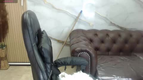 Snapshot of gabriella_storm_tf chatting on 02-05-26, 01:21 Gabriella online show from 02-05-26, 01:21