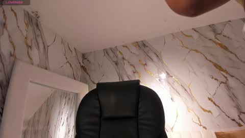 Gabriella Lee online show from 10-21-25, 03:07