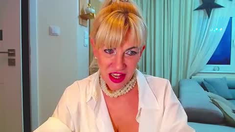 GabrielleMature online show from 01-10-26, 03:25