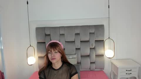 Snapshot of gaby_smit__ chatting on 11-08-25, 11:32 GABRIELA online show from 11-08-25, 11:32