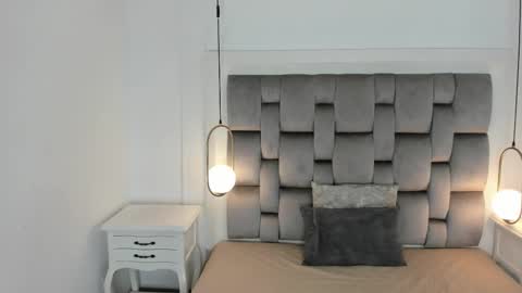 Snapshot of gaby_smit__ chatting on 11-20-25, 11:32 GABRIELA online show from 11-20-25, 11:32