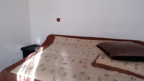 Snapshot of gabyfeatbogdy chatting on 01-19-25, 12:17 gabyfeatbogdy online show from 01-19-25, 12:17