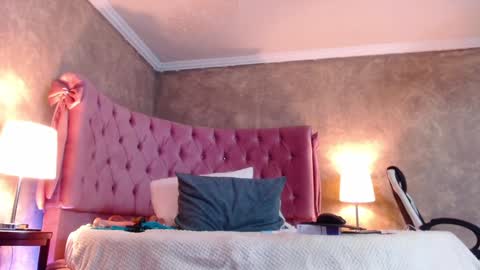 Gaby online show from 02-01-25, 04:22
