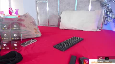 gabyyjones online show from 11-09-25, 11:30