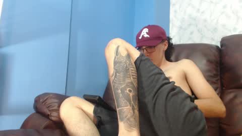 Snapshot of gadiel_sex chatting on 02-15-25, 03:28 gadiel_sex online show from 02-15-25, 03:28
