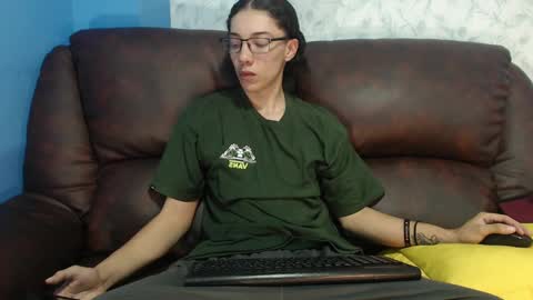 Snapshot of gadiel_sex chatting on 02-18-25, 01:11 gadiel_sex online show from 02-18-25, 01:11