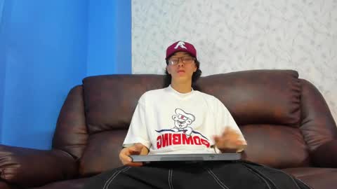 Snapshot of gadiel_sex chatting on 03-10-25, 01:21 gadiel_sex online show from 03-10-25, 01:21