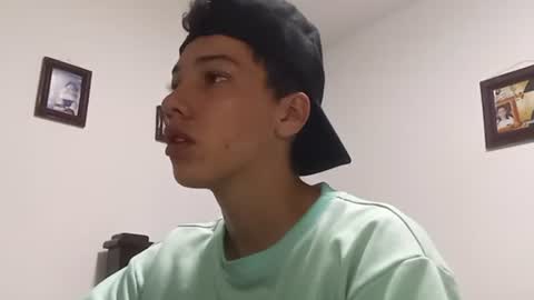 Snapshot of gadiel_sex chatting on 09-29-25, 03:17 gadiel_sex online show from 09-29-25, 03:17