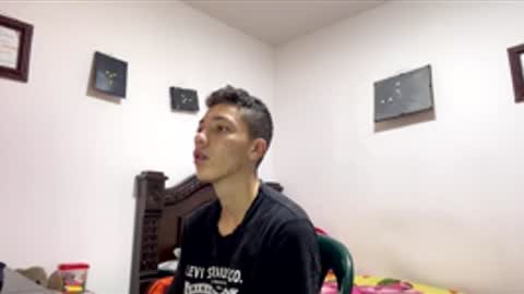 Snapshot of gadiel_sex chatting on 01-18-26, 02:21 gadiel_sex online show from 01-18-26, 02:21