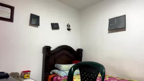 Snapshot of gadiel_sex chatting on 02-15-26, 12:58 gadiel_sex online show from 02-15-26, 12:58