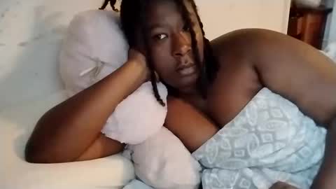 Snapshot of gaeabby chatting on 10-12-25, 09:03 Gaeabby online show from 10-12-25, 09:03