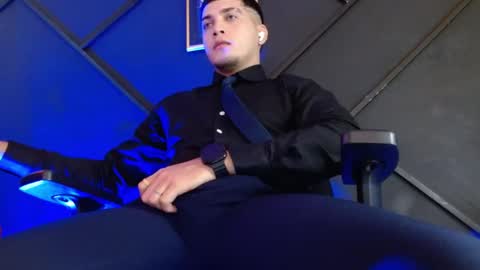 Snapshot of gael_williams3 chatting on 02-18-25, 06:47 gael_williams3 online show from 02-18-25, 06:47