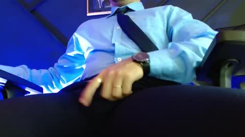 Snapshot of gael_williams3 chatting on 02-21-25, 03:45 gael_williams3 online show from 02-21-25, 03:45