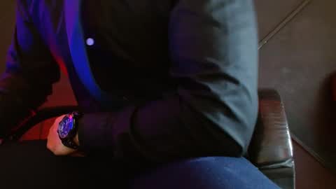 Snapshot of gael_williams3 chatting on 03-09-25, 10:30 gael_williams3 online show from 03-09-25, 10:30