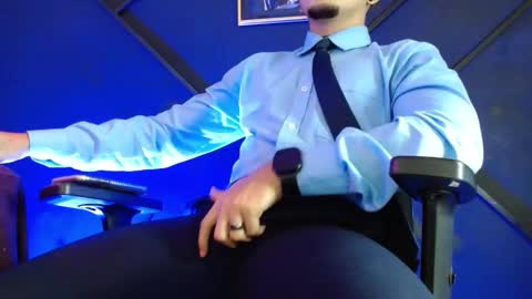 Snapshot of gael_williams3 chatting on 03-12-25, 11:01 gael_williams3 online show from 03-12-25, 11:01