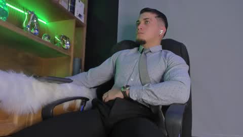 Snapshot of gael_williams3 chatting on 09-10-25, 07:14 gael_williams3 online show from 09-10-25, 07:14