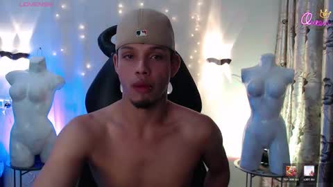 Snapshot of gael_zambrano chatting on 02-16-26, 06:26 Gael sexy online show from 02-16-26, 06:26