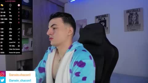 Snapshot of gaelvilla1 chatting on 10-31-25, 01:34 GaelVilla online show from 10-31-25, 01:34