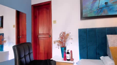 GahiaBelucci online show from 01-15-26, 11:59