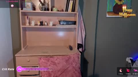 Snapshot of gaia_joness chatting on 10-17-25, 01:46 gaia_joness online show from 10-17-25, 01:46