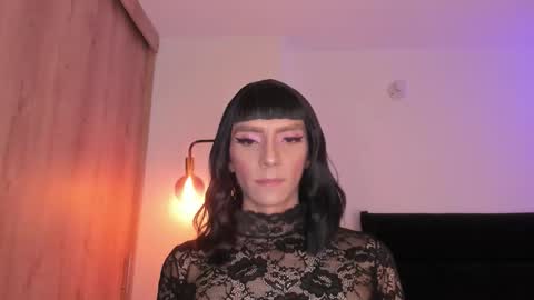 Snapshot of gaia_lyra chatting on 10-12-25, 02:10 Gaia online show from 10-12-25, 02:10