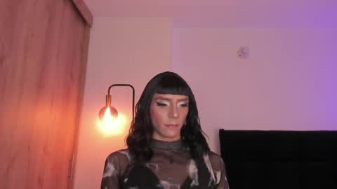 Snapshot of gaia_lyra chatting on 10-17-25, 11:40 Gaia online show from 10-17-25, 11:40