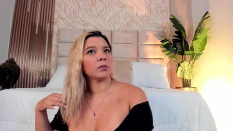 Snapshot of gaia_stonne chatting on 02-07-26, 12:53 gaia_stonne online show from 02-07-26, 12:53