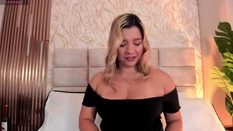 Snapshot of gaia_stonne chatting on 02-21-26, 12:28 gaia_stonne online show from 02-21-26, 12:28