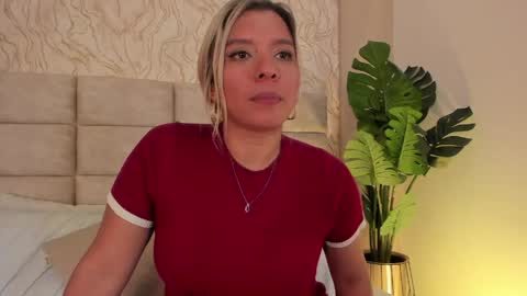 Snapshot of gaia_stonne chatting on 04-15-26, 08:53 gaia_stonne online show from 04-15-26, 08:53