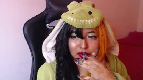 Kate 3 online show from 10-17-25, 08:55