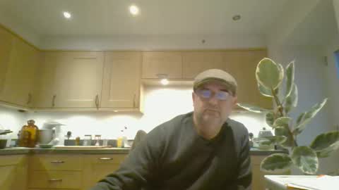 galacx online show from 11-18-25, 04:11