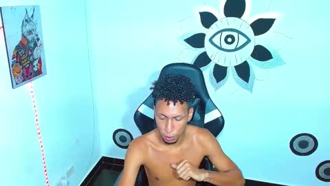 Snapshot of galip_aphrodisiac chatting on 02-20-25, 02:40 Galip online show from 02-20-25, 02:40