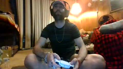 gamerfiend420 online show from 11-19-25, 08:14