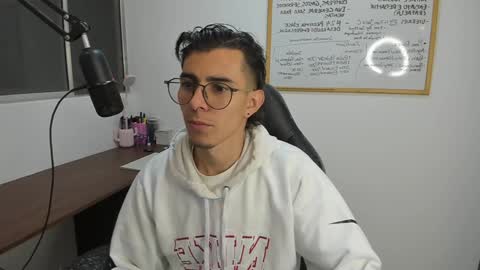 Snapshot of gametommy chatting on 12-05-24, 09:50 Tommy online show from 12-05-24, 09:50