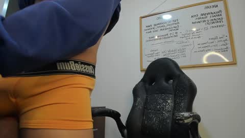 Snapshot of gametommy chatting on 12-10-24, 06:17 Tommy online show from 12-10-24, 06:17