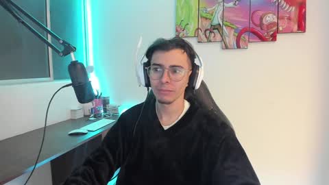 Snapshot of gametommy chatting on 01-23-25, 10:54 Tommy online show from 01-23-25, 10:54