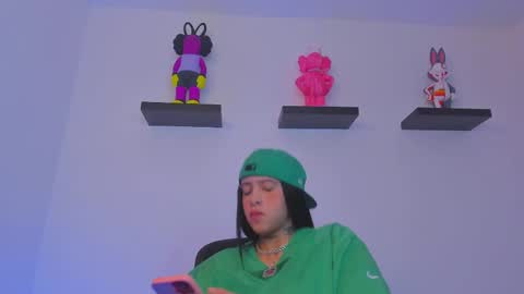 Snapshot of gangster_girl chatting on 02-17-25, 11:20 GANG online show from 02-17-25, 11:20