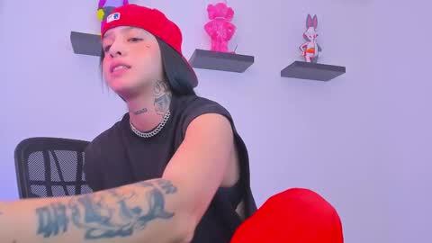 Snapshot of gangster_girl chatting on 03-05-25, 02:56 GANG online show from 03-05-25, 02:56