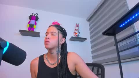 Snapshot of gangster_girl chatting on 09-26-25, 05:50 GANG online show from 09-26-25, 05:50