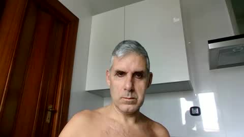 Snapshot of garbanzo1967 chatting on 01-18-26, 09:13 Garbancito online show from 01-18-26, 09:13