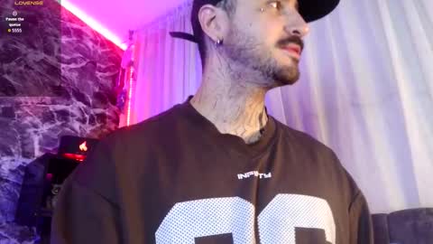 Chris  Dont forget to gift me thumb up Its very important to me and makes me happy AF  online show from 11-01-25, 06:37