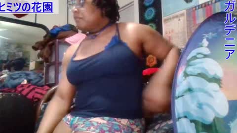 Gardenia online show from 02-02-25, 01:12