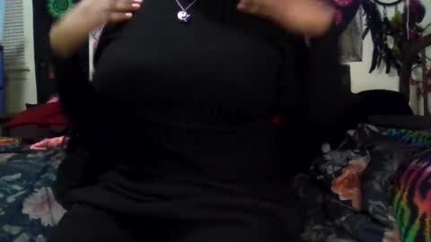 Snapshot of gardeniaspear chatting on 02-23-26, 10:34 Gardenia online show from 02-23-26, 10:34