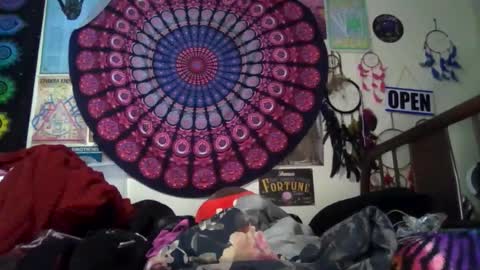 Snapshot of gardeniaspear chatting on 02-24-26, 08:56 Gardenia online show from 02-24-26, 08:56